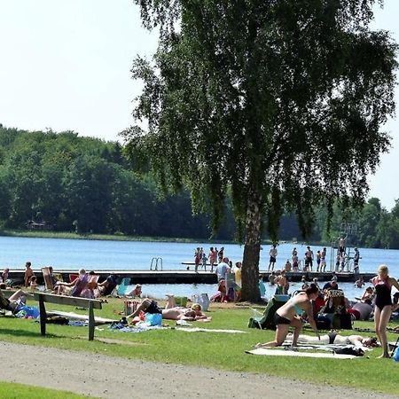 Holiday Oasis Hästveda Kültér fotó